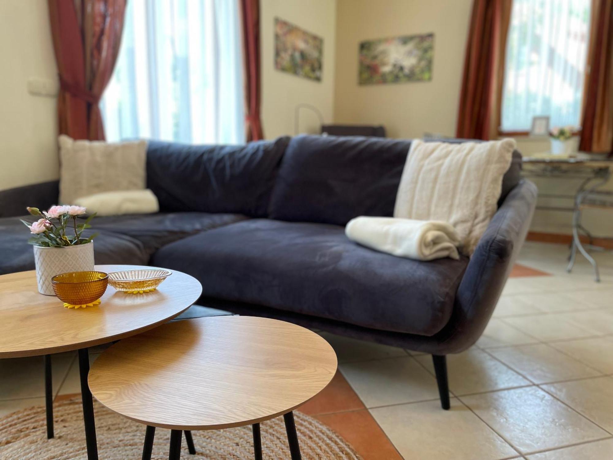 Appartement Kastelo Teraso Золочань Екстер'єр фото